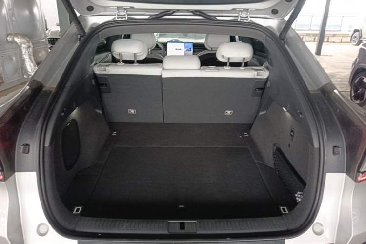 Used XPeng G7 2025 Model—702 Ultra Long Range Trunk