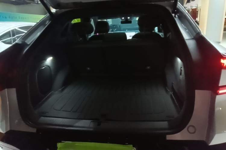 Used XPeng G7 2025 702 Max Trunk