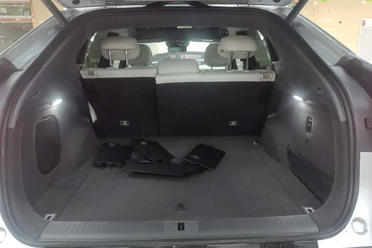 Used XPeng G7 2025 Model—702 Ultra Long Range Trunk