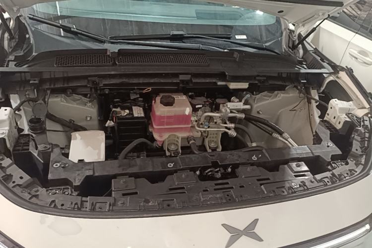 Used XPeng G7 2025 Model—702 Ultra Long Range Engine Bay