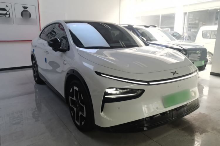 Used XPeng G7 2025 Model—702 Ultra Long Range Exterior 1