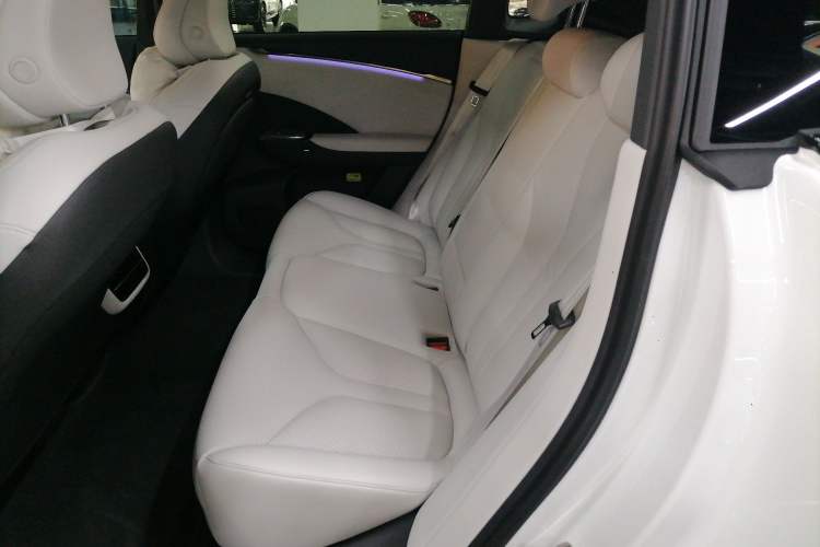 Used XPeng G7 2025 Model—702 Ultra Long Range Interior 4