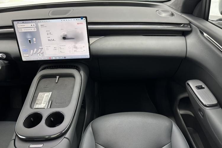 Used XPeng G7 2025 Model—702 Ultra Long Range Interior 4