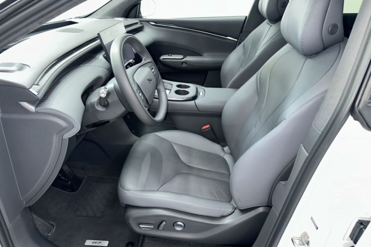 Used XPeng G7 2025 Model—702 Ultra Long Range Interior 9