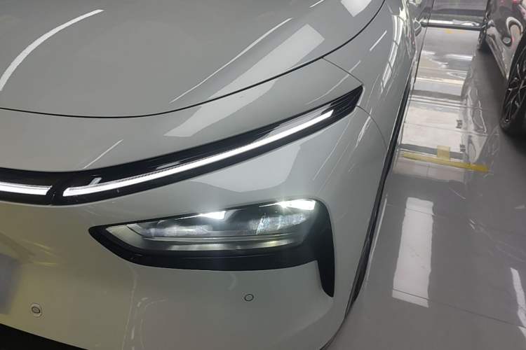 Used XPeng G7 2025 Model—702 Ultra Long Range Left Front Headlight