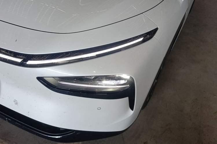 Used XPeng G7 2025 Model—702 Ultra Long Range Left Front Headlight