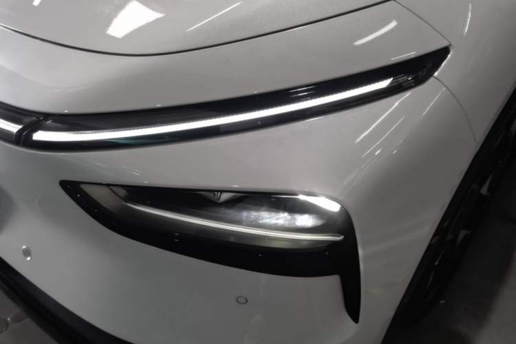 Used XPeng G7 2025 Model—702 Ultra Long Range Left Front Headlight