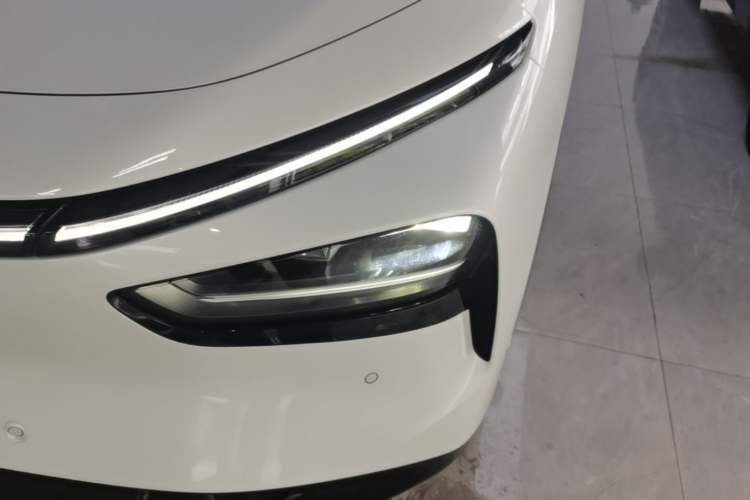 Used XPeng G7 2025 Model—702 Ultra Long Range Left Front Headlight