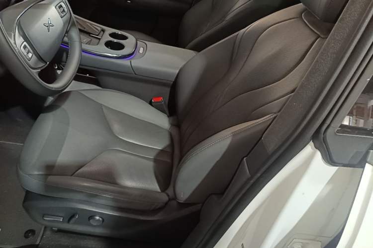 Used XPeng G7 2025 Model—702 Ultra Long Range Left Front Seat