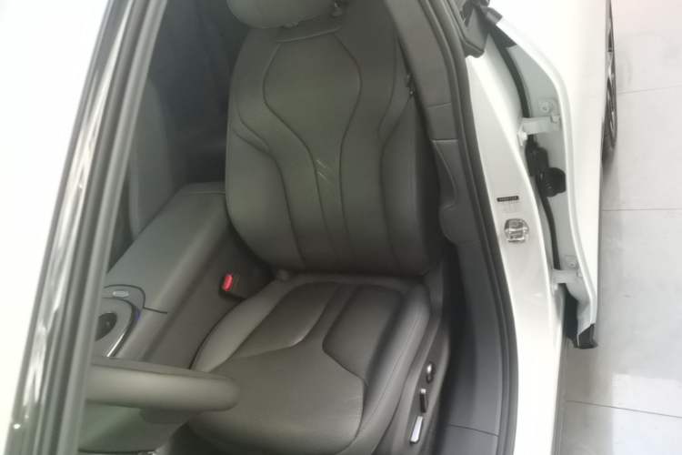 Used XPeng G7 2025 Model—702 Ultra Long Range Left Front Seat