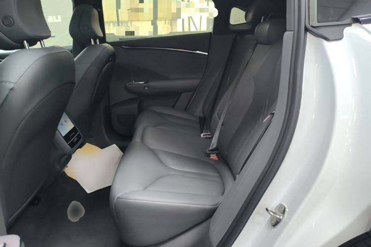Used XPeng G7 2025 Model—702 Ultra Long Range Left Rear Seat