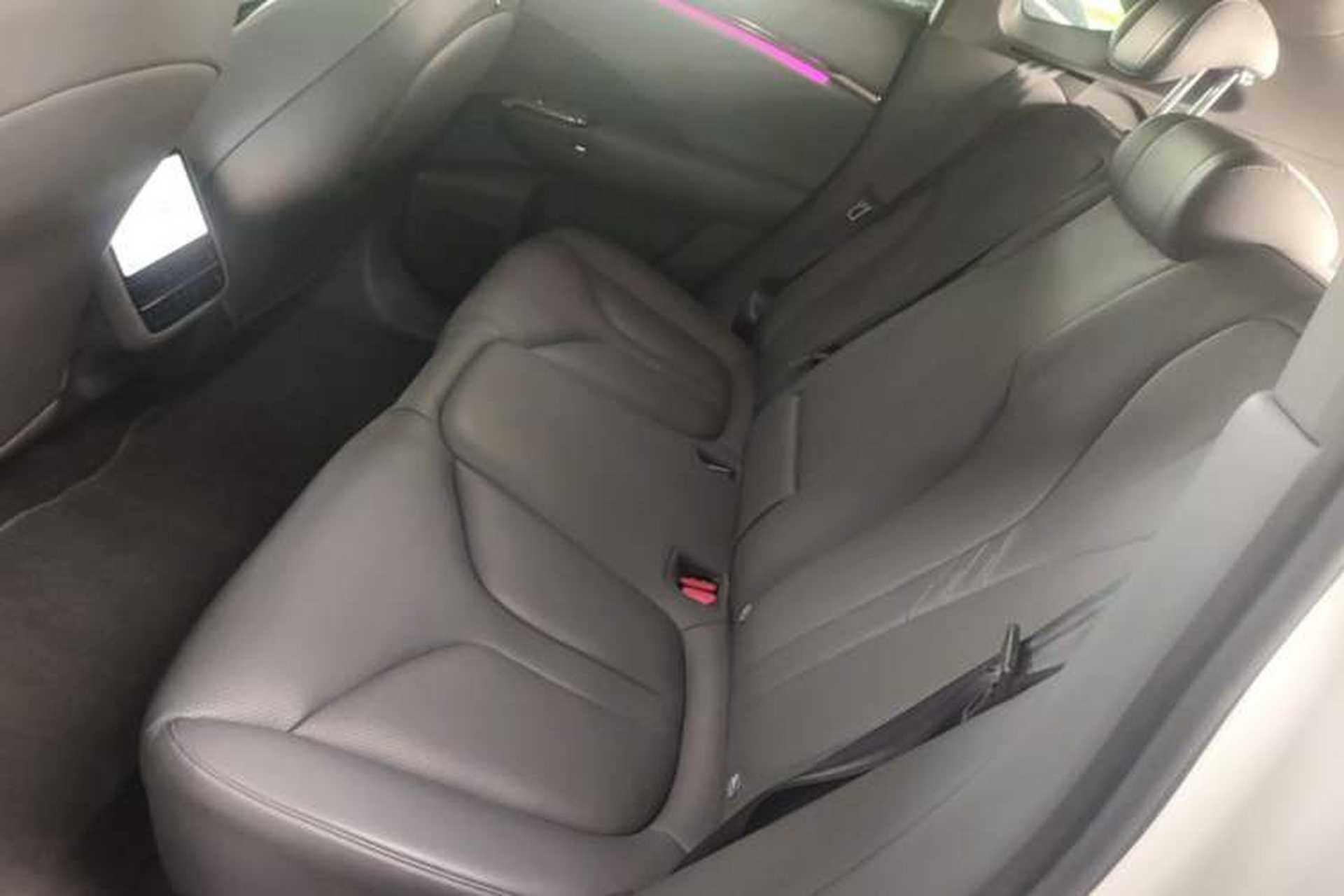 Used XPeng G7 2025 Model—702 Ultra Long Range Left Rear Seat