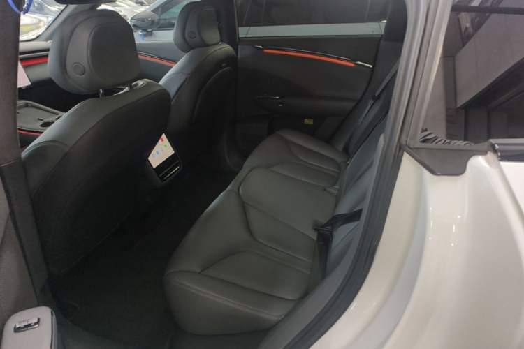Used XPeng G7 2025 Model—702 Ultra Long Range Left Rear Seat