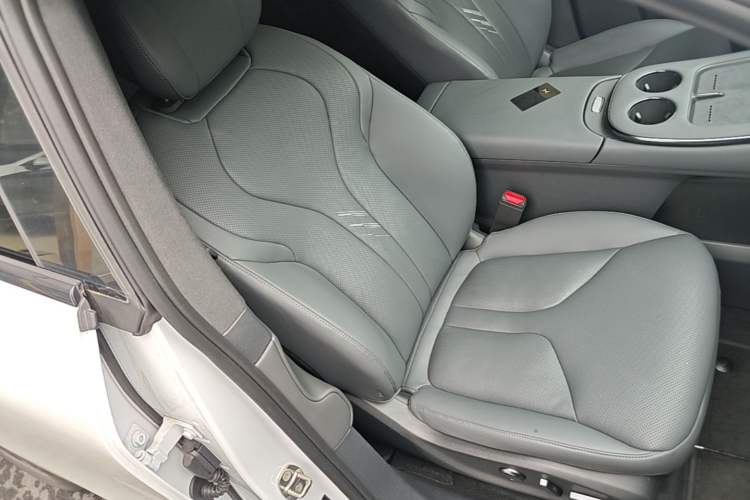 Used XPeng G7 2025 Model—602 Long Range Max Right Front Seat