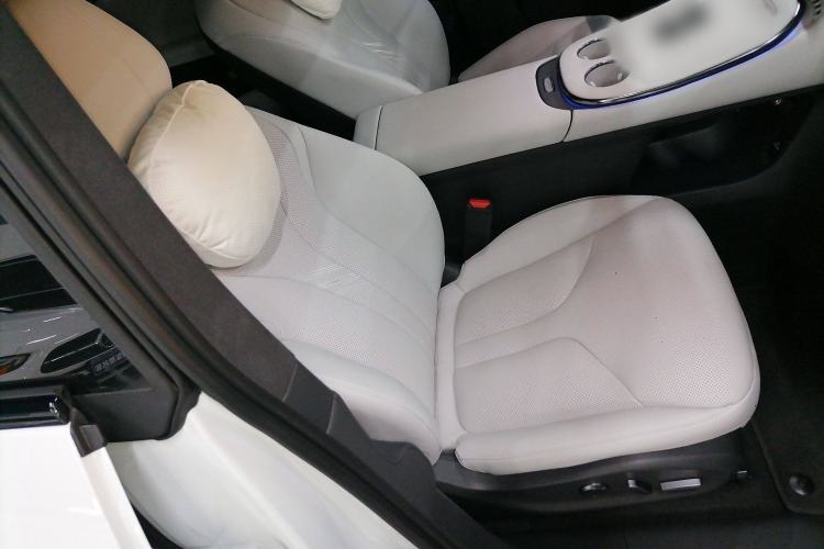 Used XPeng G7 2025 Model—702 Ultra Long Range Right Front Seat