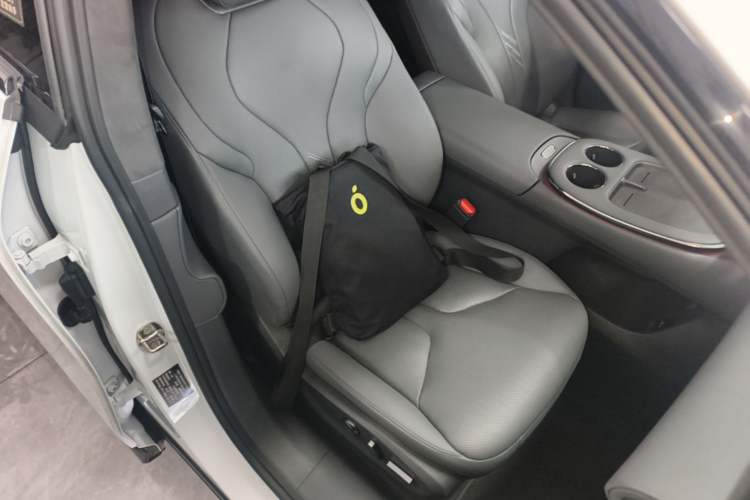 Used XPeng G7 2025 Model—702 Ultra Long Range Right Front Seat