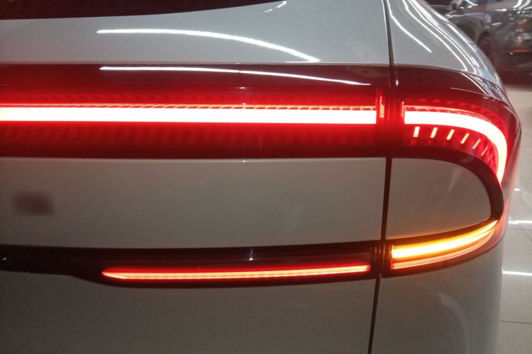Used XPeng G7 2025 Model—702 Ultra Long Range Right Rear Taillight
