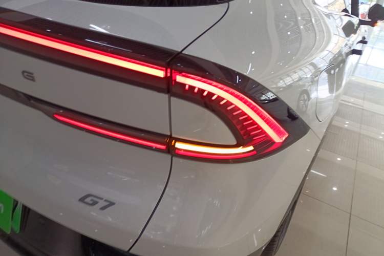 Used XPeng G7 2025 702 Max Right Rear Taillight