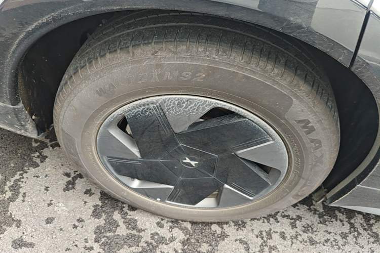 Used XPeng G7 2025 Model—602 Long Range Max Right Rear Wheel Hub