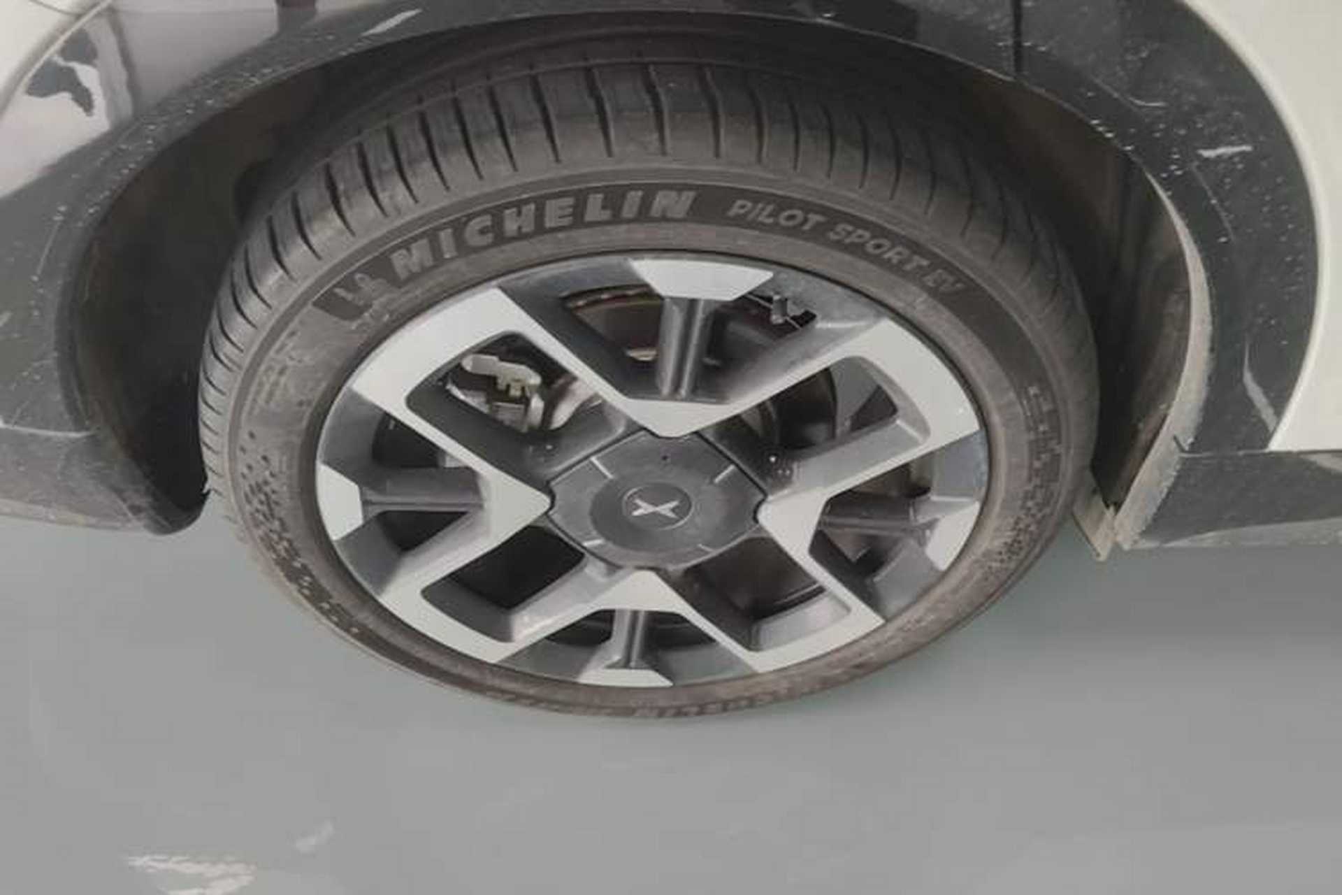 Used XPeng G7 2025 Model—702 Ultra Long Range Right Rear Wheel Hub