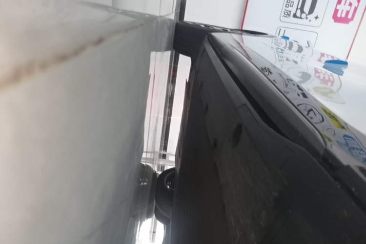 Used XPeng G7 2025 Model—702 Ultra Long Range Right Side Sill