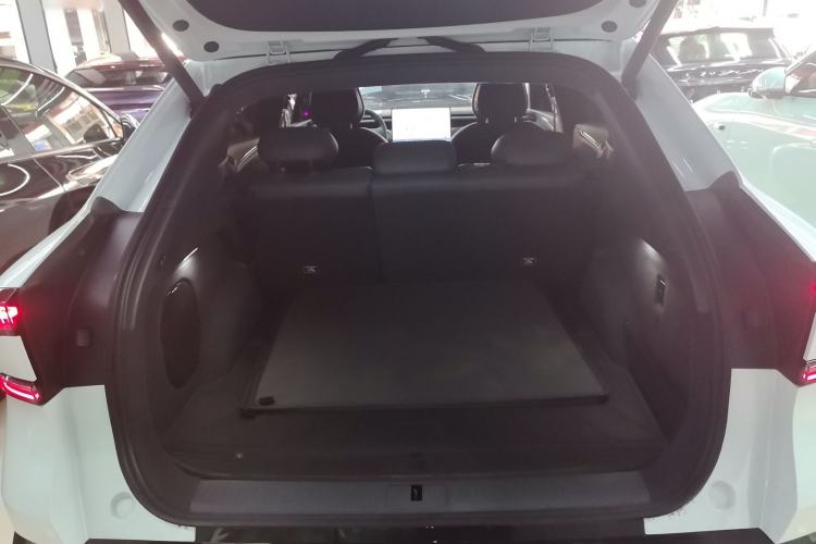 Used XPeng G7 2025 702 Max Trunk