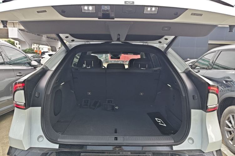 Used XPeng G7 2025 Model—702 Ultra Long Range Trunk