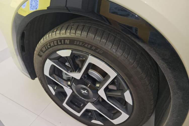 Used XPeng G7 2025 Model—602 Long Range Max Exterior 3