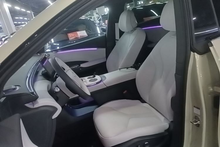 Used XPeng G7 2025 Model—702 Ultra Long Range Left Front Seat