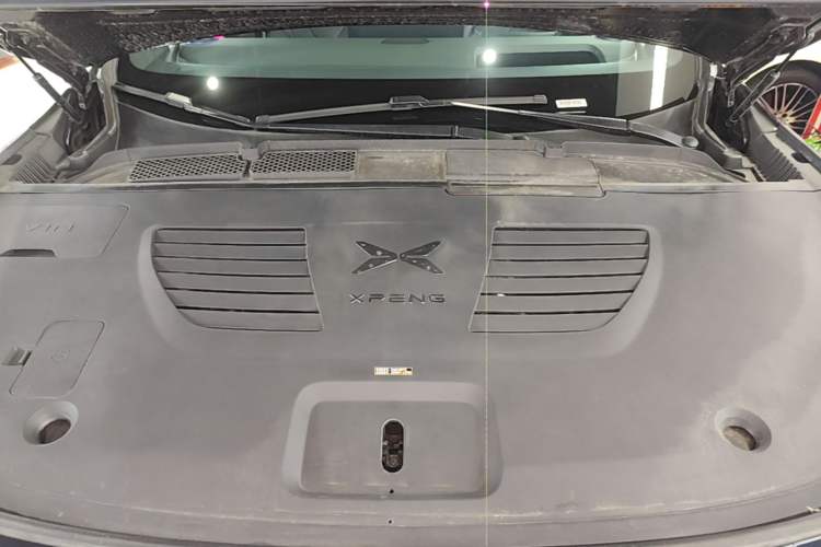 Used XPeng G7 2026 Model, Range-Extended 1704 Max Flagship Edition Engine Bay