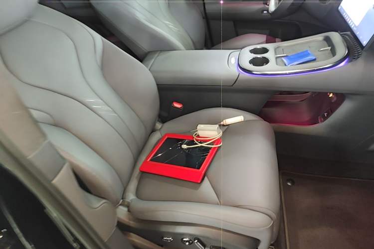 Used XPeng G7 2026 Model, Range-Extended 1704 Max Flagship Edition Right Front Seat