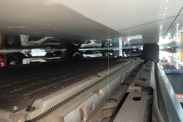 Used XPeng G7 2026 Model, Range-Extended 1704 Max Flagship Edition Right Side Sill