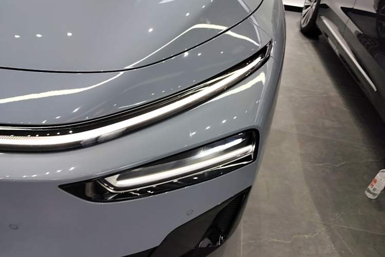 Used XPeng G7 2026 Model, Range-Extended 1704 Max Flagship Edition Left Front Headlight