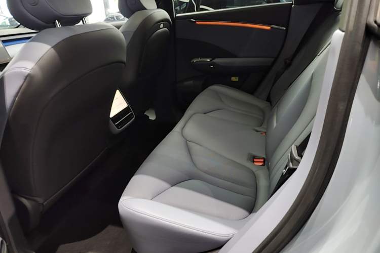 Used XPeng G7 2026 Model, Range-Extended 1704 Max Flagship Edition Left Rear Seat