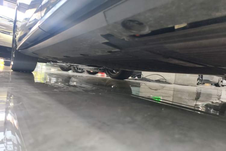 Used XPeng G7 2026 Model, Range-Extended 1704 Max Flagship Edition Left Side Sill