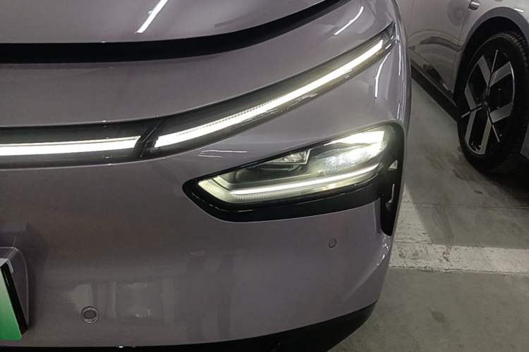 Used XPeng G7 2026 Model, Pure Electric 702 Max Flagship Edition Left Front Headlight