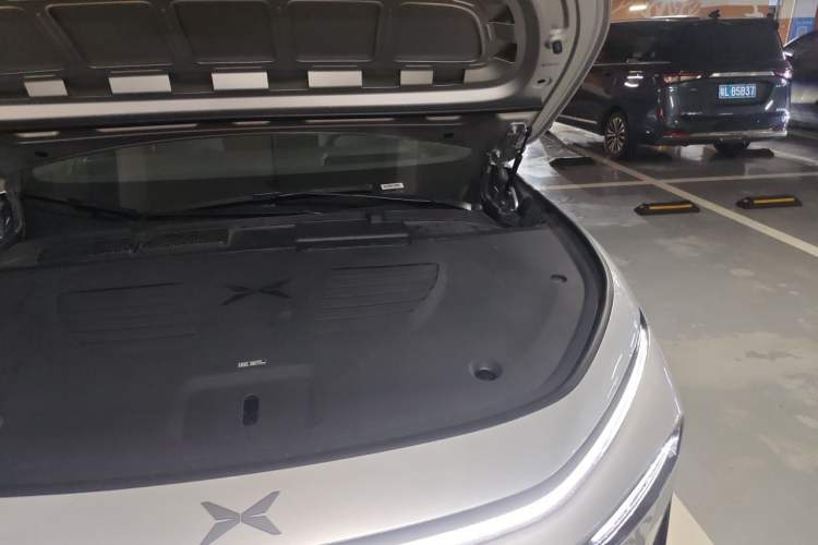 Used XPeng G7 2026 Model, Range-Extended 1704 Max Flagship Edition Engine Bay Left