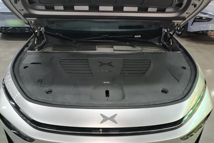 Used XPeng G7 2026 Model, Range-Extended 1704 Max Flagship Edition Engine Bay