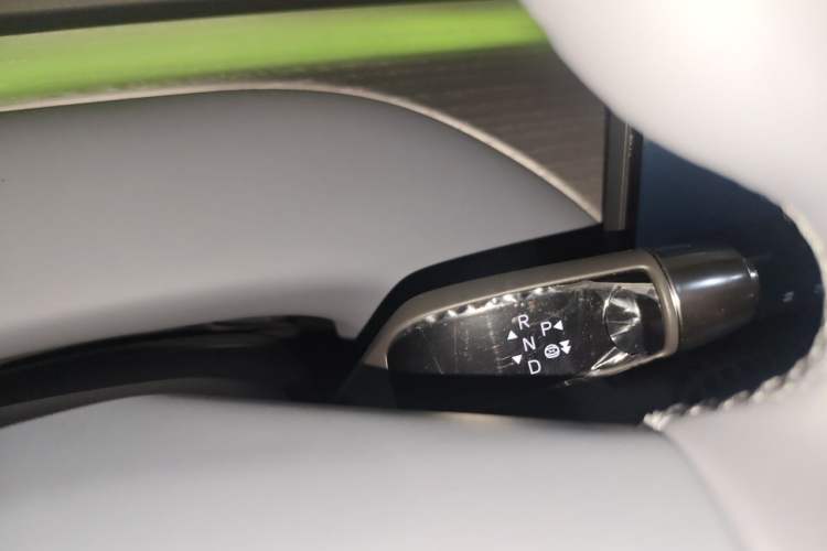 Used XPeng G7 2026 Model, Range-Extended 1704 Max Flagship Edition Gear Lever