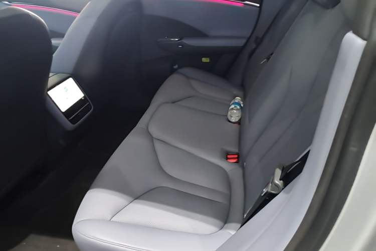 Used XPeng G7 2026 Model, Range-Extended 1704 Max Flagship Edition Left Rear Seat