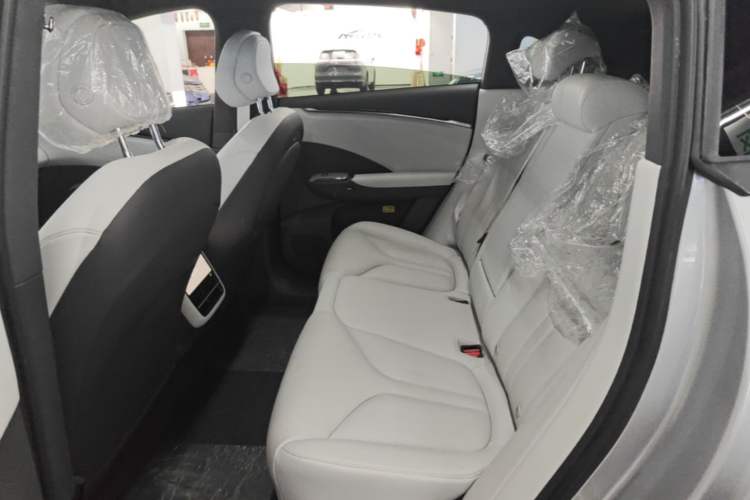 Used XPeng G7 2026 Model, Pure Electric 602 Max Flagship Edition Left Rear Seat