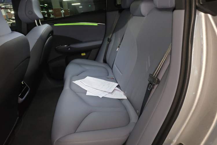 Used XPeng G7 2026 Model, Range-Extended 1704 Max Flagship Edition Left Rear Seat