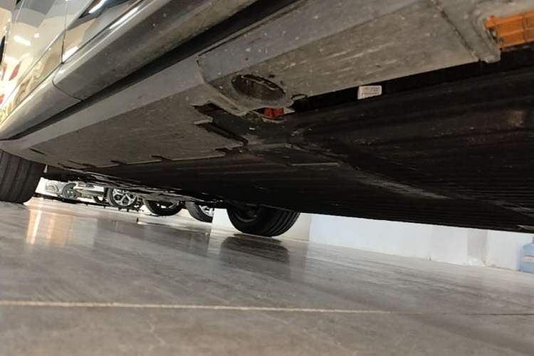 Used XPeng G7 2026 Model, Range-Extended 1704 Max Flagship Edition Left Side Sill