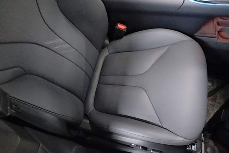 Used XPeng G7 2026 Model, Range-Extended 1704 Max Flagship Edition Right Front Seat