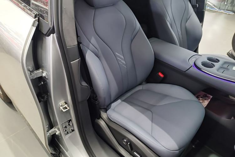 Used XPeng G7 2026 Model, Range-Extended 1704 Max Flagship Edition Right Front Seat