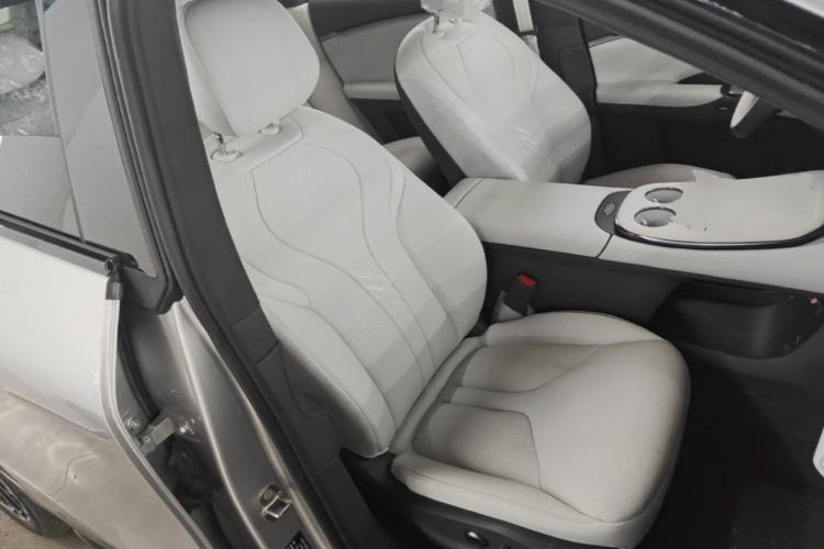 Used XPeng G7 2026 Model, Pure Electric 602 Max Flagship Edition Right Front Seat