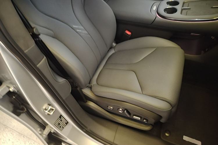 Used XPeng G7 2026 Model, Range-Extended 1704 Max Flagship Edition Right Front Seat