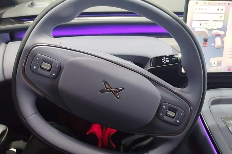 Used XPeng G7 2026 Model, Range-Extended 1704 Max Flagship Edition Steering Wheel