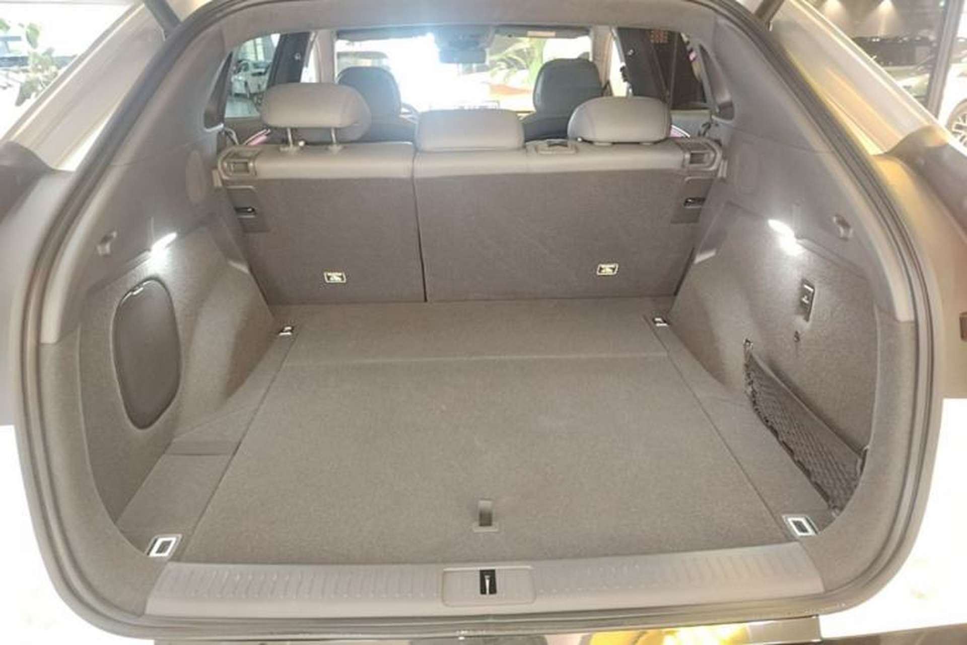 Used XPeng G7 2026 Model, Range-Extended 1704 Max Flagship Edition Trunk