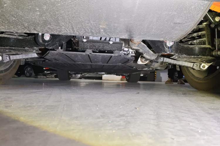 Used XPeng G7 2026 Model, Range-Extended 1704 Max Flagship Edition Chassis Rear